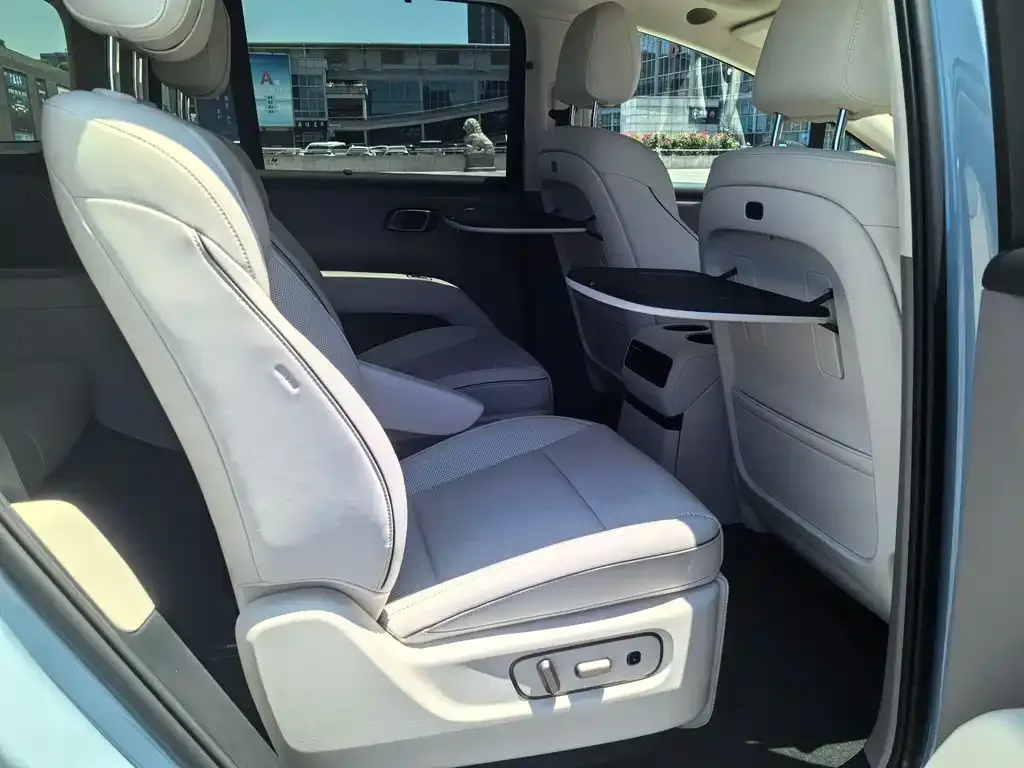 Li Auto i8 2025 из CN, фото 6