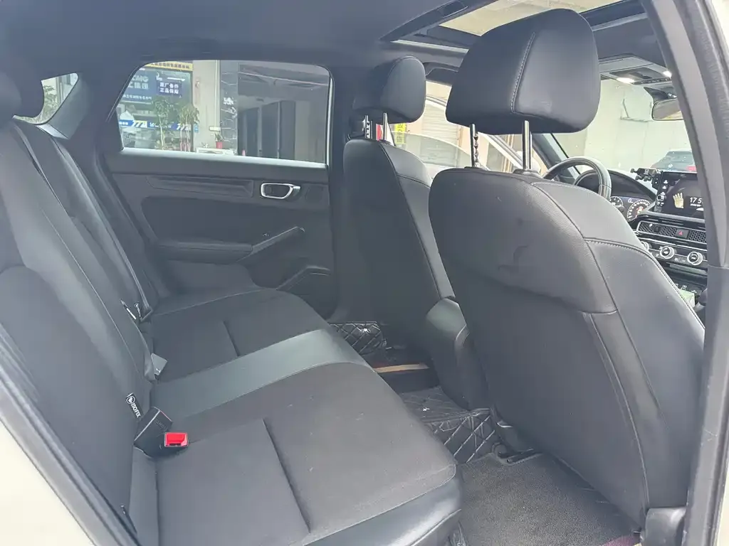 Honda Civic 2023 из CN, фото 7
