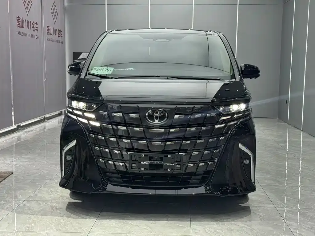 Toyota Alphard 2025 из CN, фото 2
