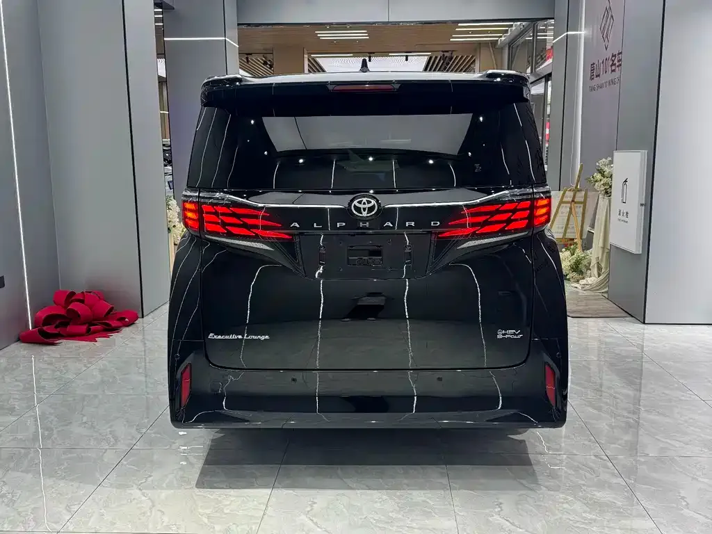 Toyota Alphard 2025 из CN, фото 5