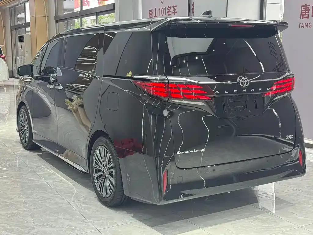 Toyota Alphard 2025 из CN, фото 4