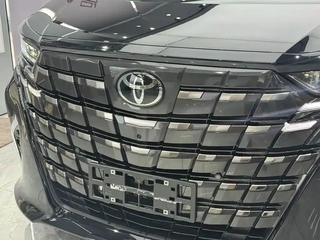 Toyota Alphard 2025 из CN, фото 9
