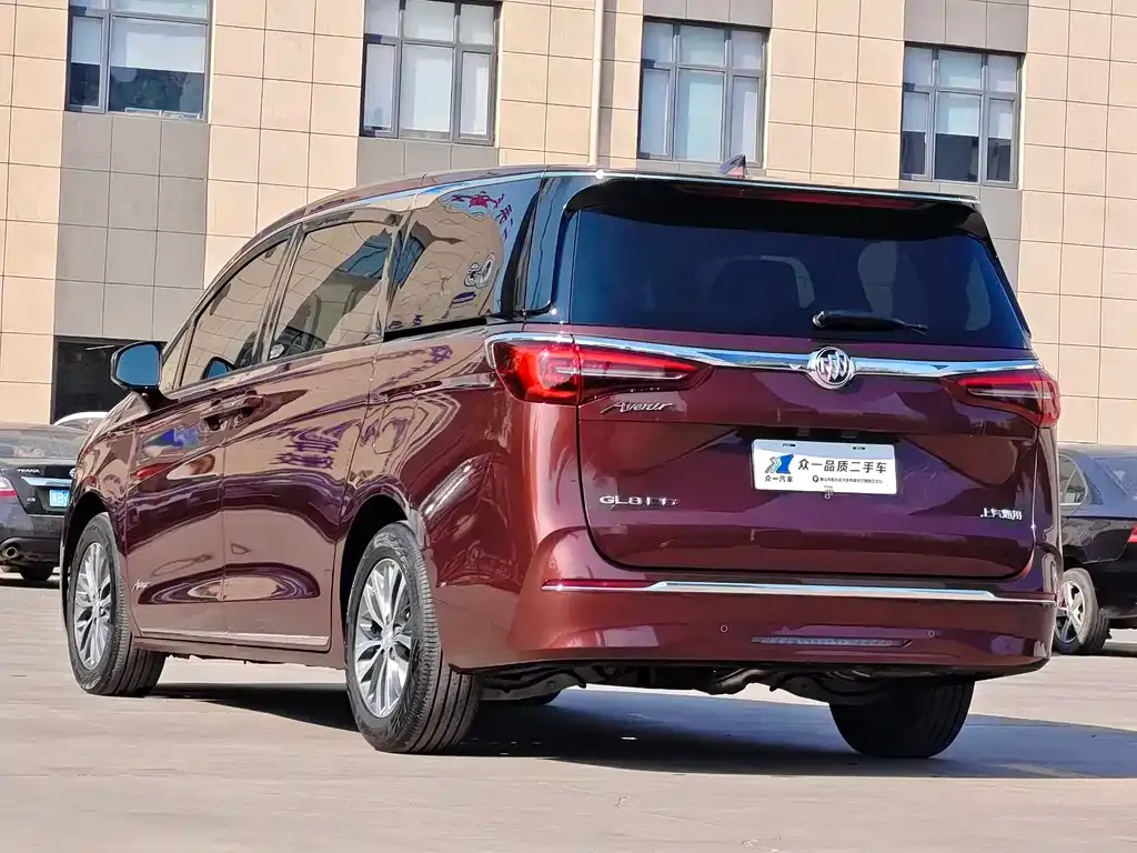 Buick GL8 2023 из CN, фото 6
