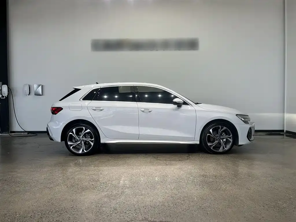 Audi A3 2025 из CN, фото 8
