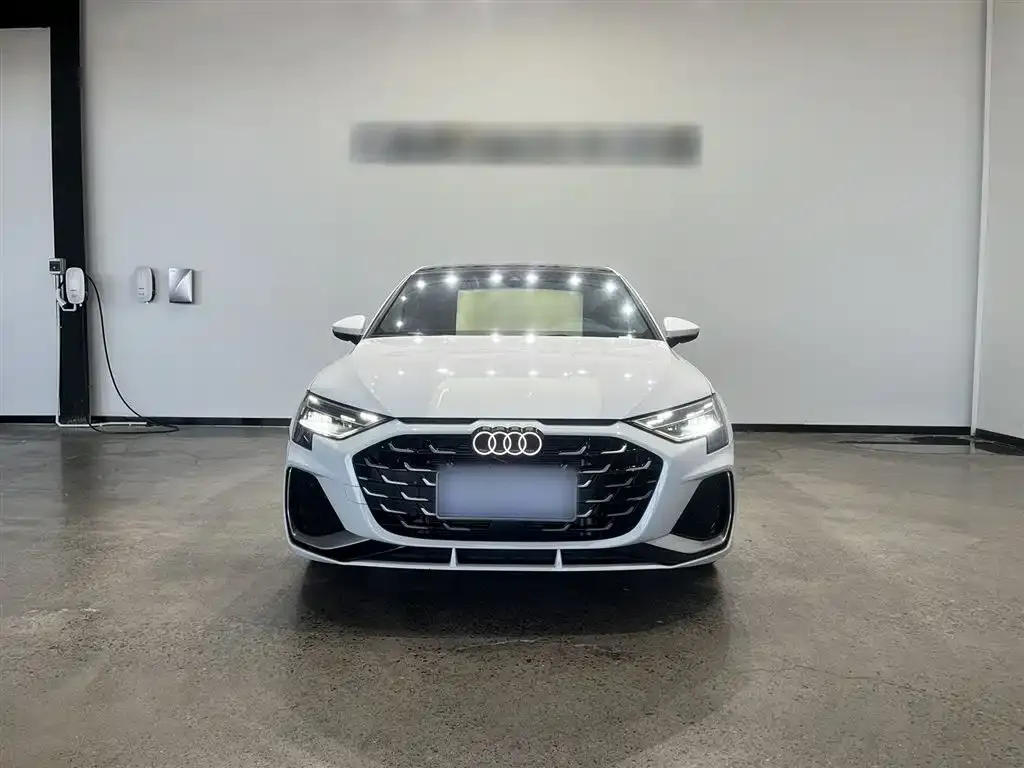 Audi A3 2025 из CN, фото 7