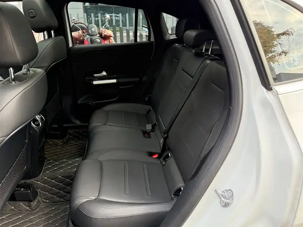 Mercedes-Benz GLA 2021 из CN, фото 4
