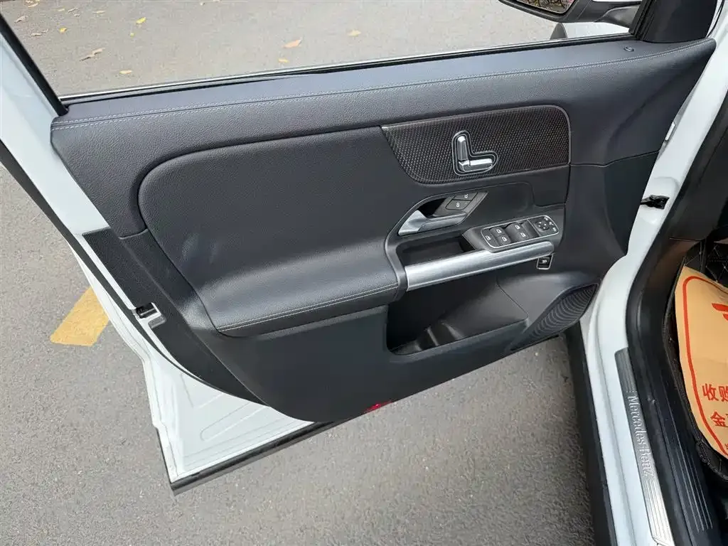 Mercedes-Benz GLA 2021 из CN, фото 3