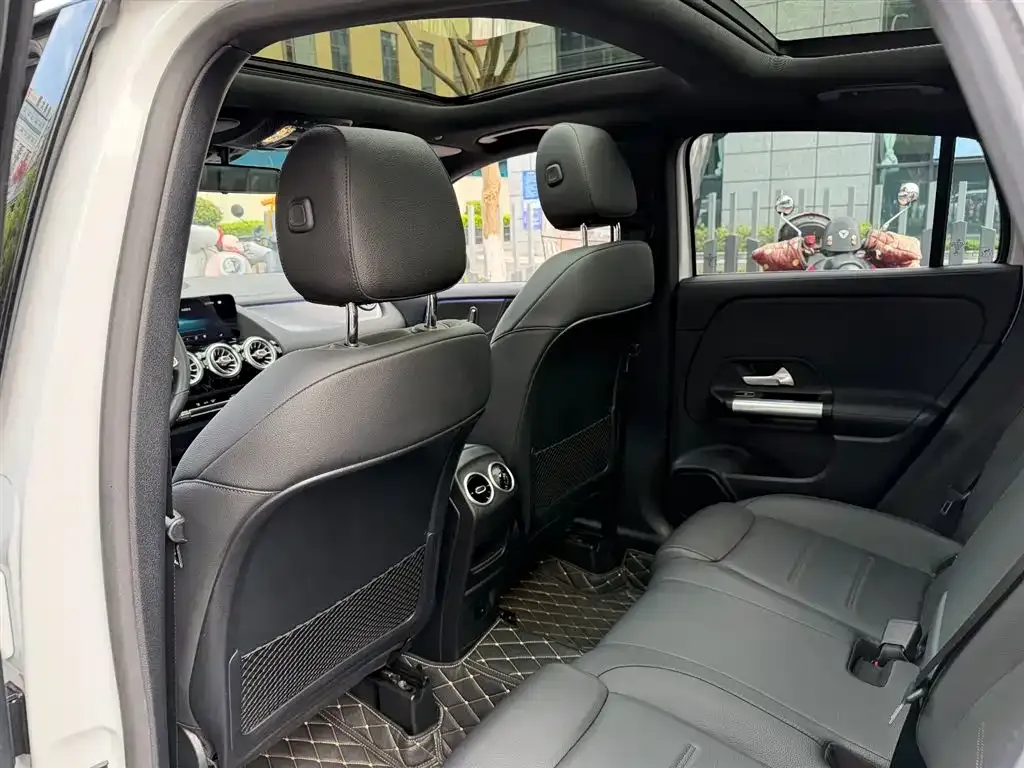 Mercedes-Benz GLA 2021 из CN, фото 5