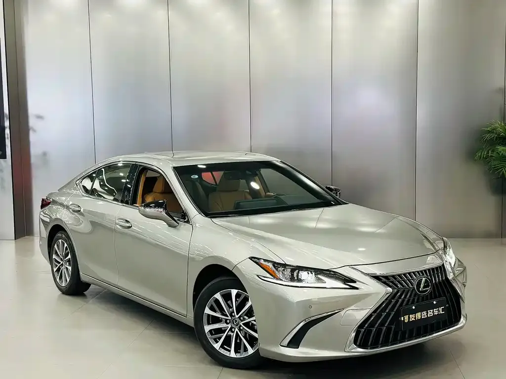 Lexus ES 2024 из CN, фото 9