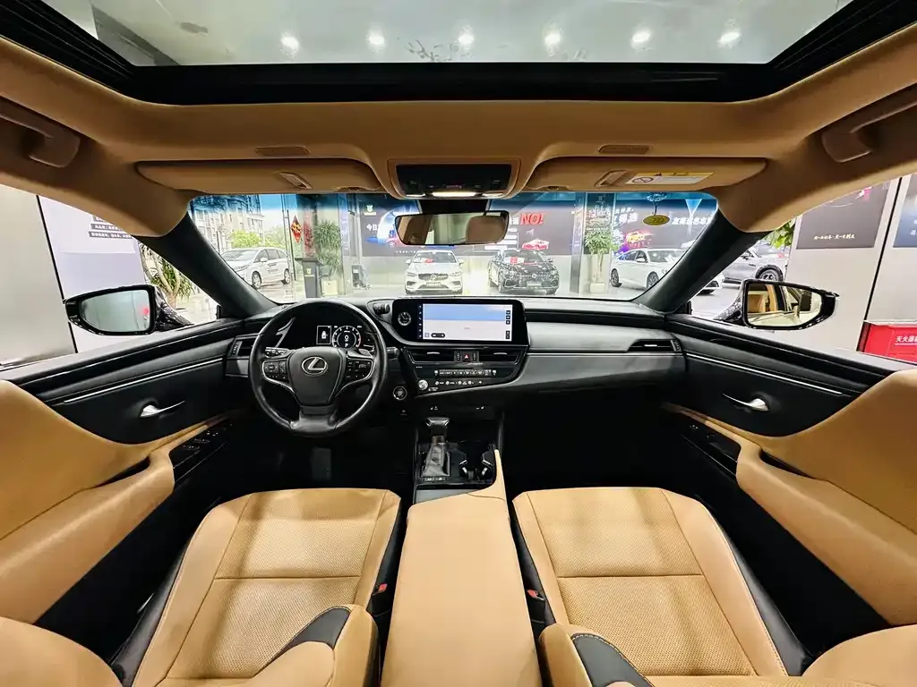Lexus ES 2024 из CN, фото 2