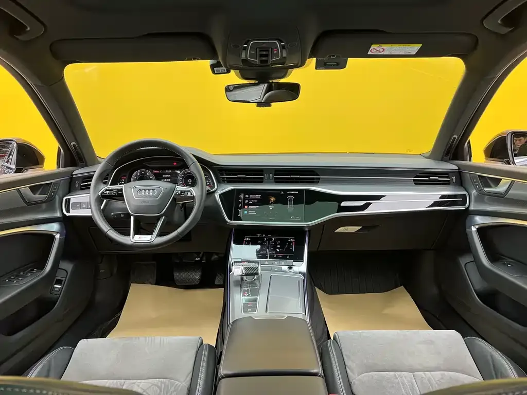 Audi A6L 2021 из CN, фото 6