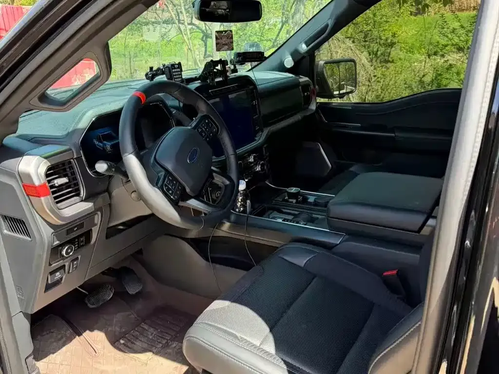 Ford F-150 Raptor — фото 3