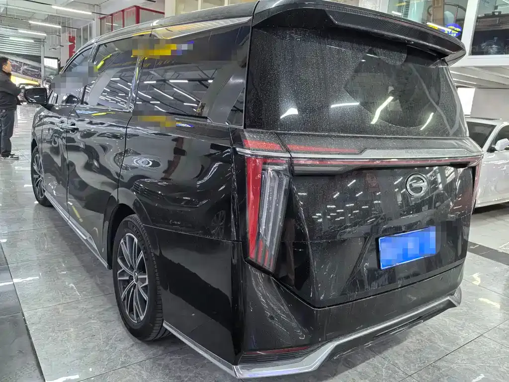GAC Motor Trumpchi M8 — фото 3
