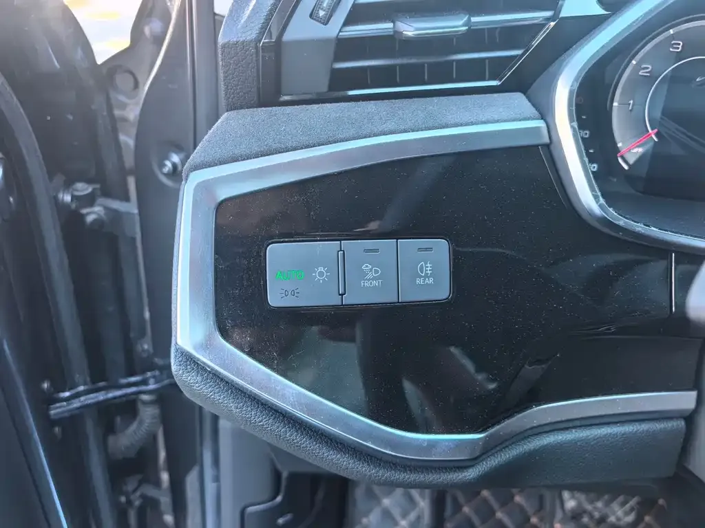 Audi Q3 2022 из CN, фото 3