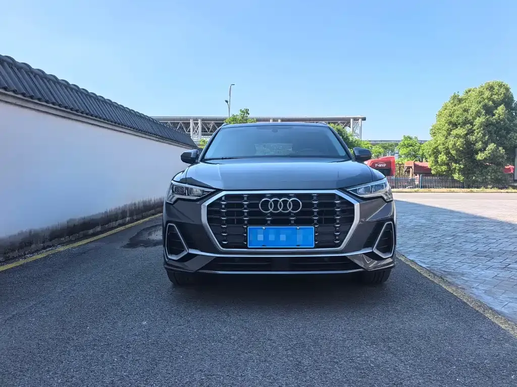 Audi Q3 2022 из CN, фото 9