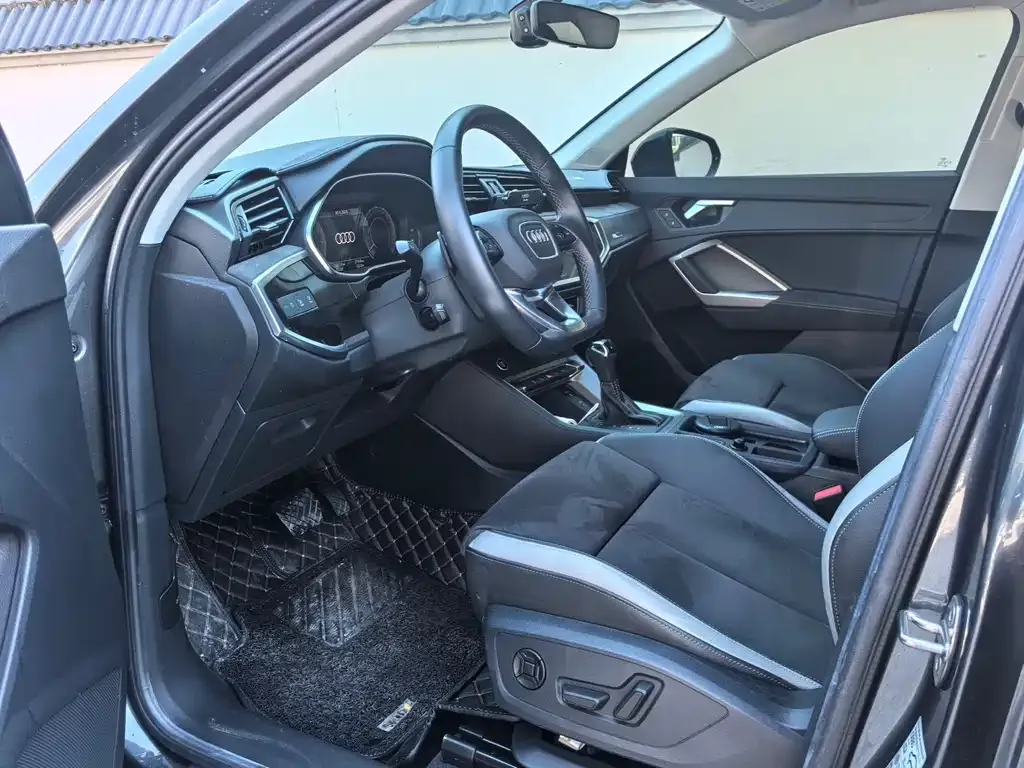 Audi Q3 2022 из CN, фото 5