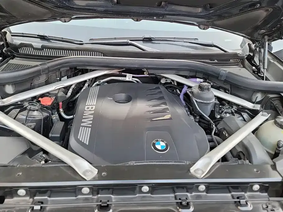BMW X6 2024 из CN, фото 3
