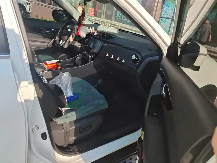 Nissan X-Trail 2023 из CN, фото 7