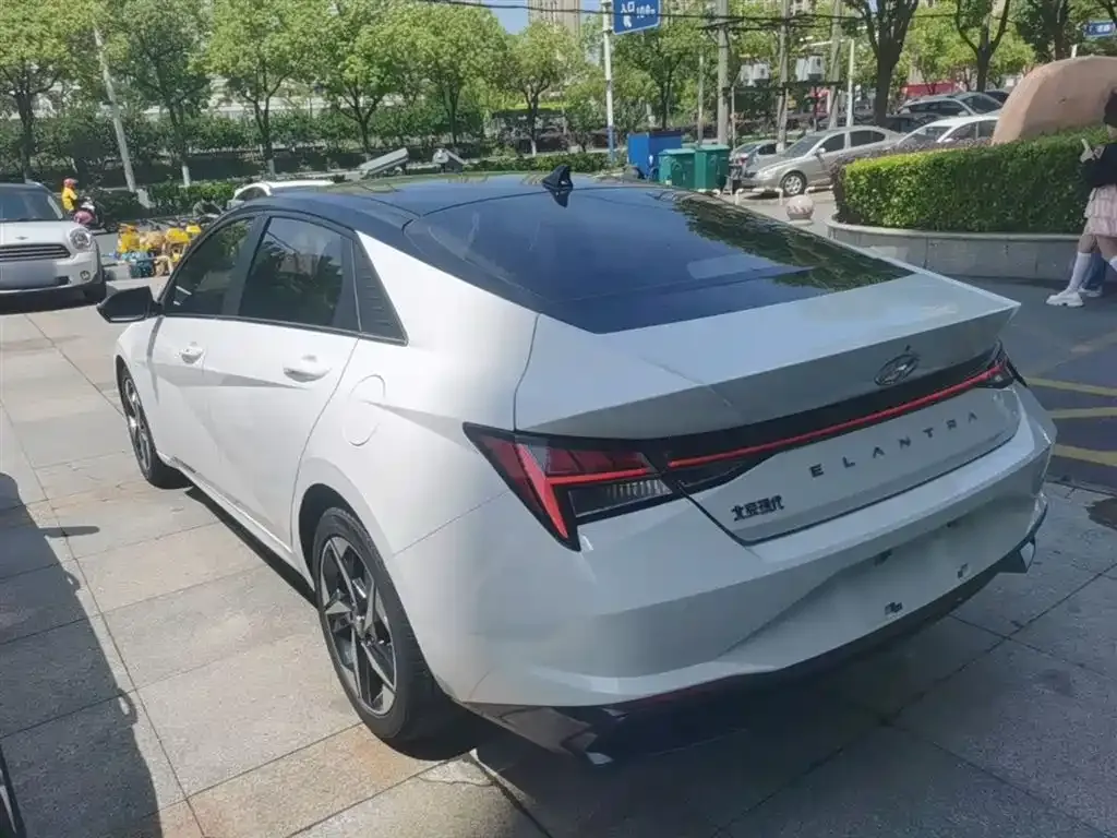 Hyundai Elantra 2022 из CN, фото 9