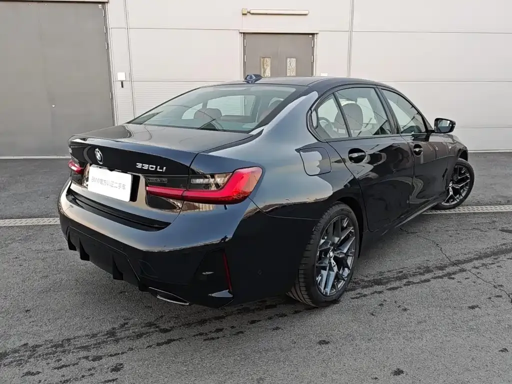 BMW 3 Series 2025 из CN, фото 9