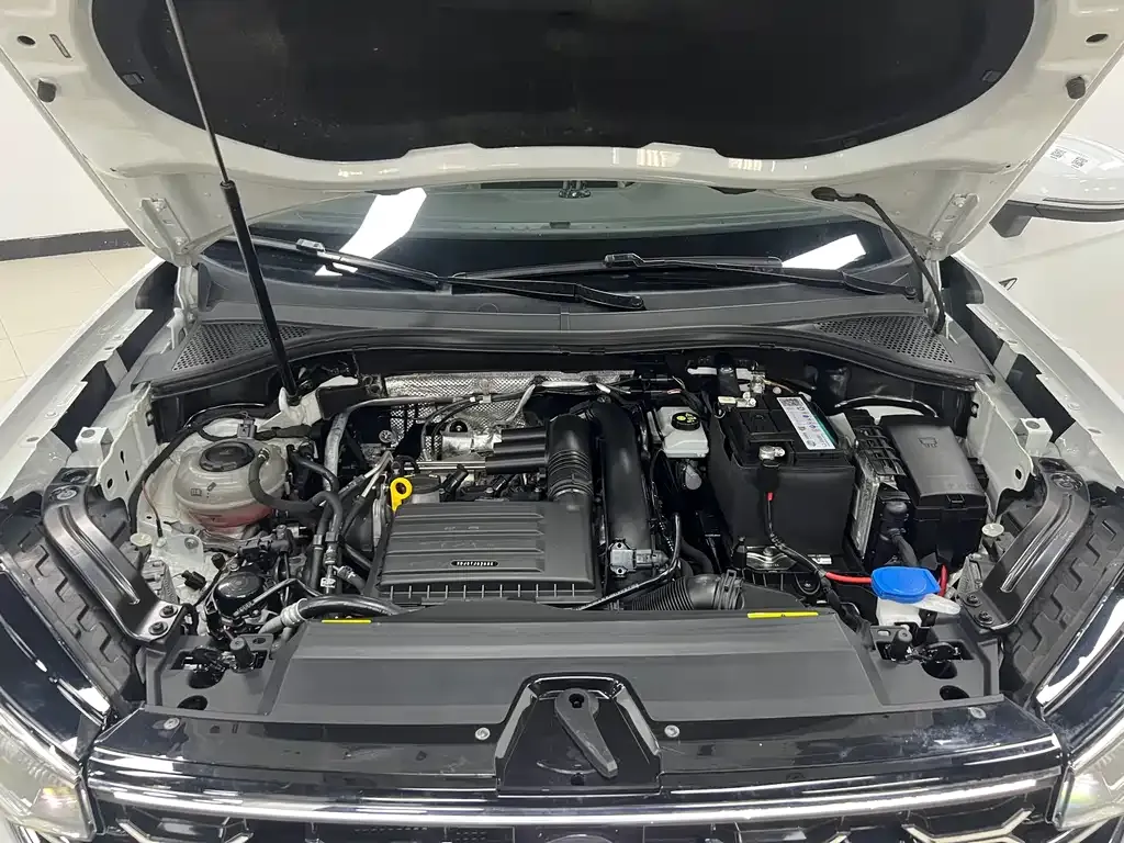 Volkswagen Tayron 2023 из CN, фото 4