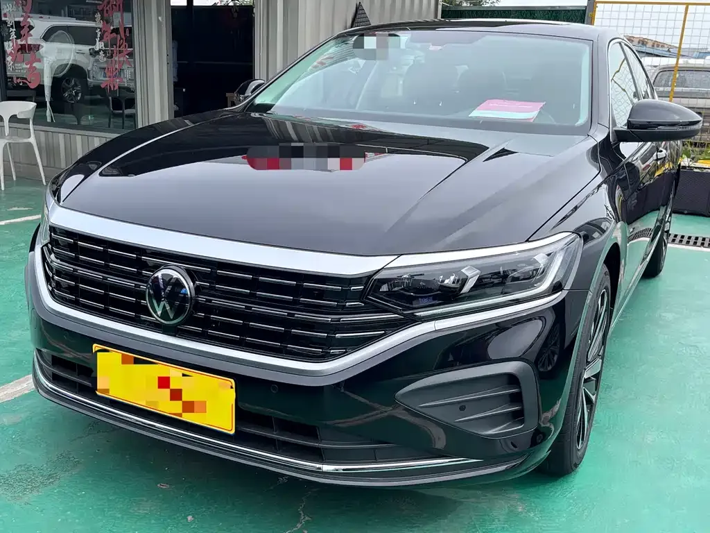 Volkswagen Passat 2023 из CN, фото 1
