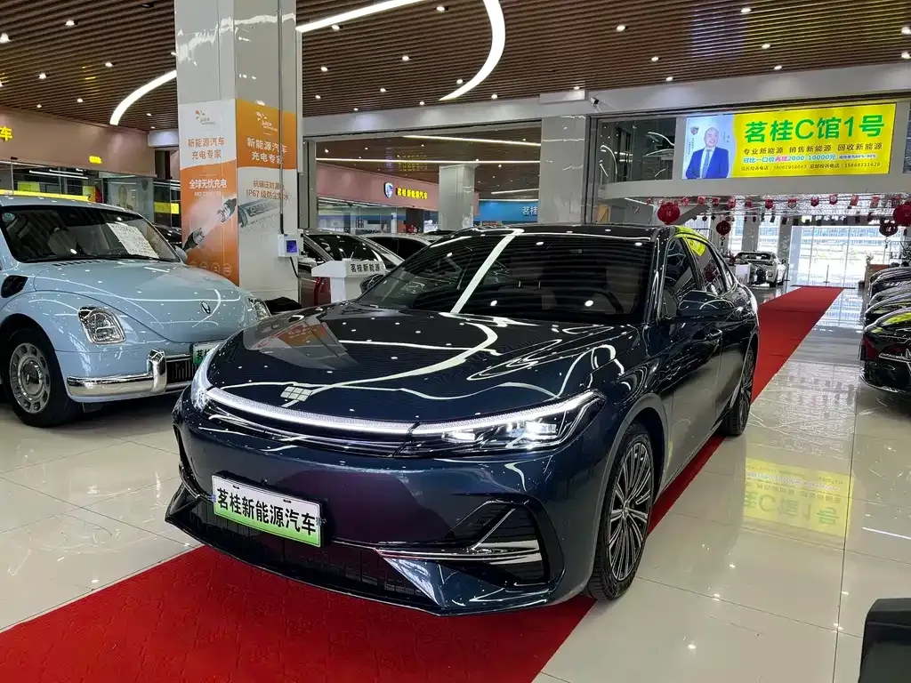Geely Galaxy A7