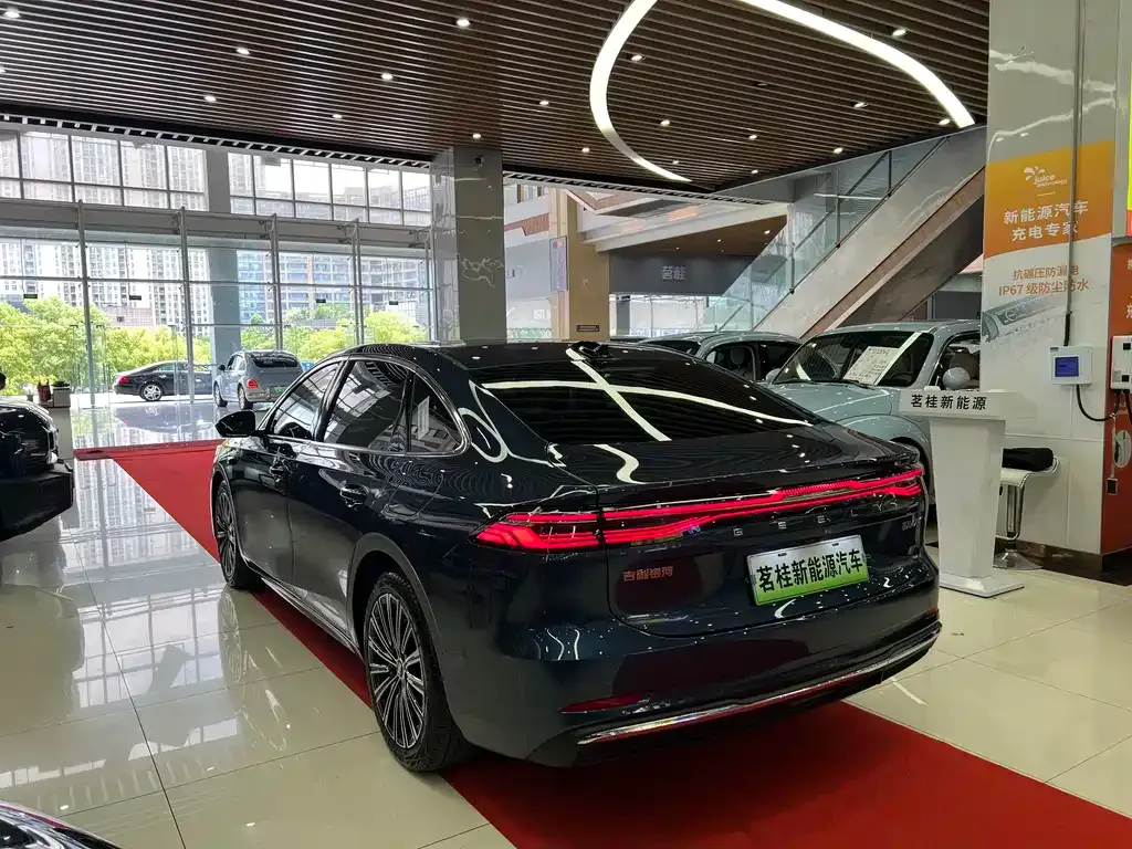 Geely Galaxy A7 2025 из CN, фото 6