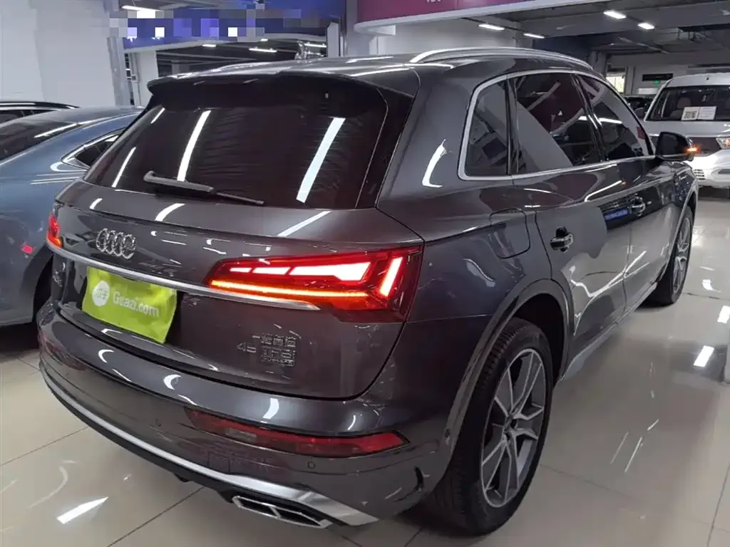 Audi Q5L 2023 из CN, фото 5