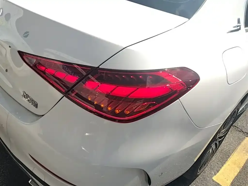 Mercedes-Benz C-Class 2023 из CN, фото 2