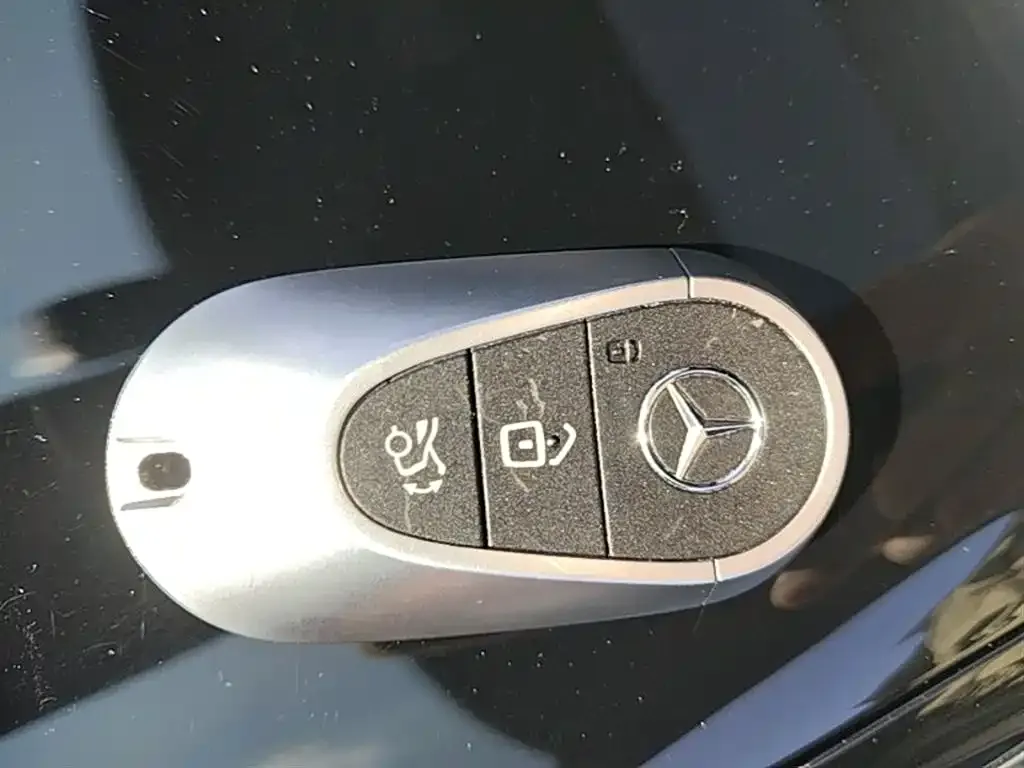 Mercedes-Benz C-Class 2023 из CN, фото 3