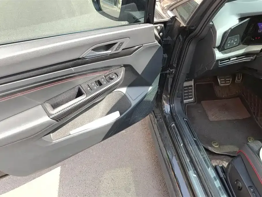 Volkswagen Golf GTI 2022 из CN, фото 5