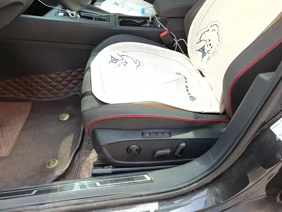 Volkswagen Golf GTI 2022 из CN, фото 10