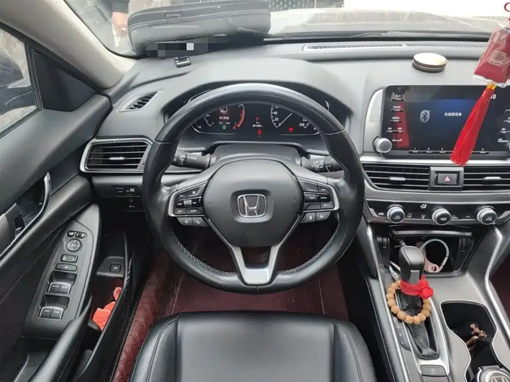Honda Accord — фото 2