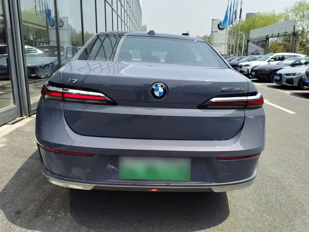 BMW i7 2024 из CN, фото 9