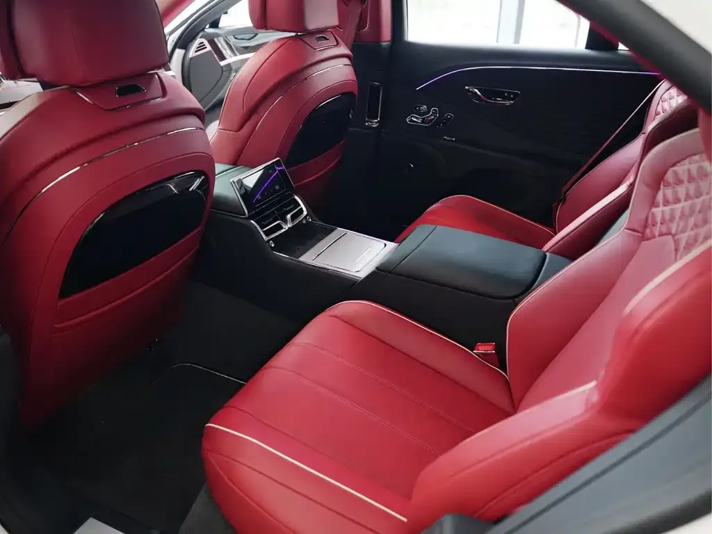 Bentley Flying Spur PHEV 2025 из CN, фото 7