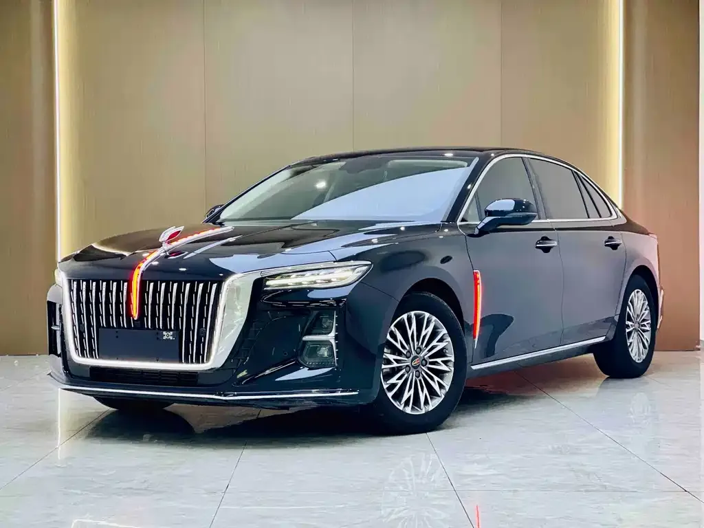 Hongqi H5 — фото 1