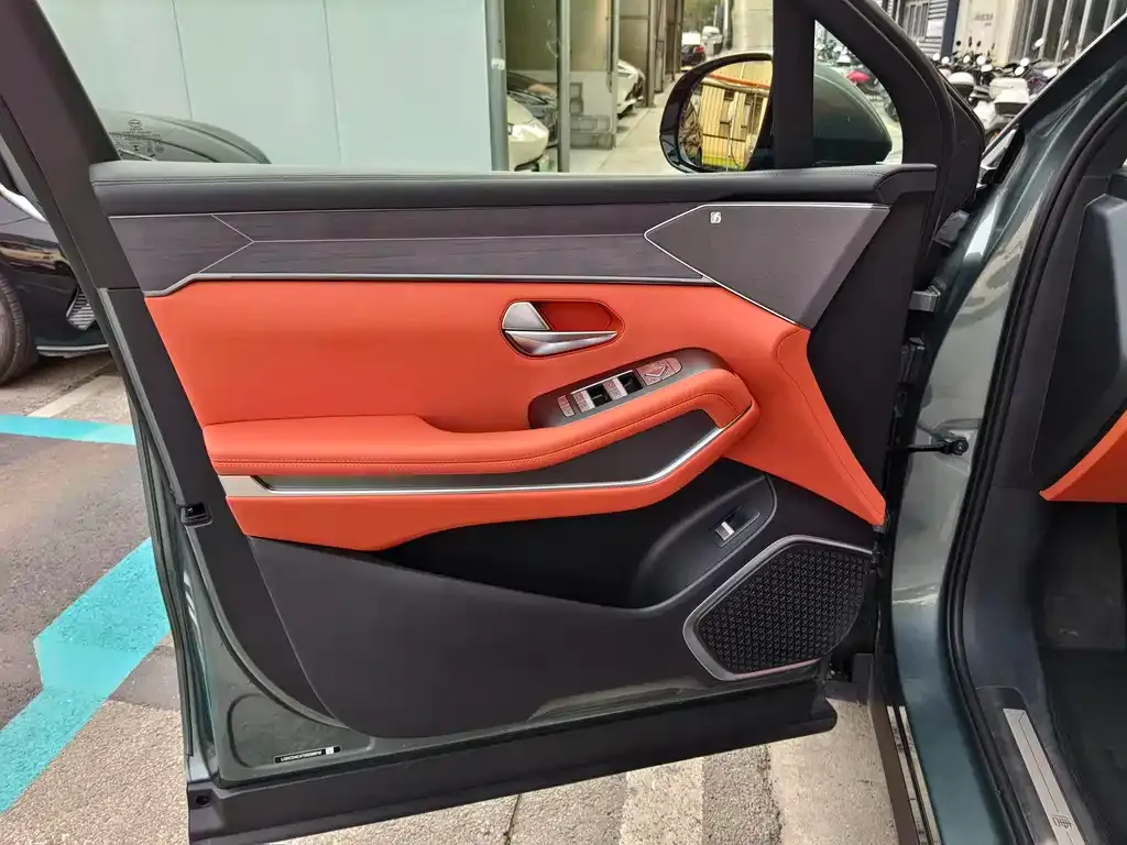 BYD Tang L 2025 из CN, фото 10