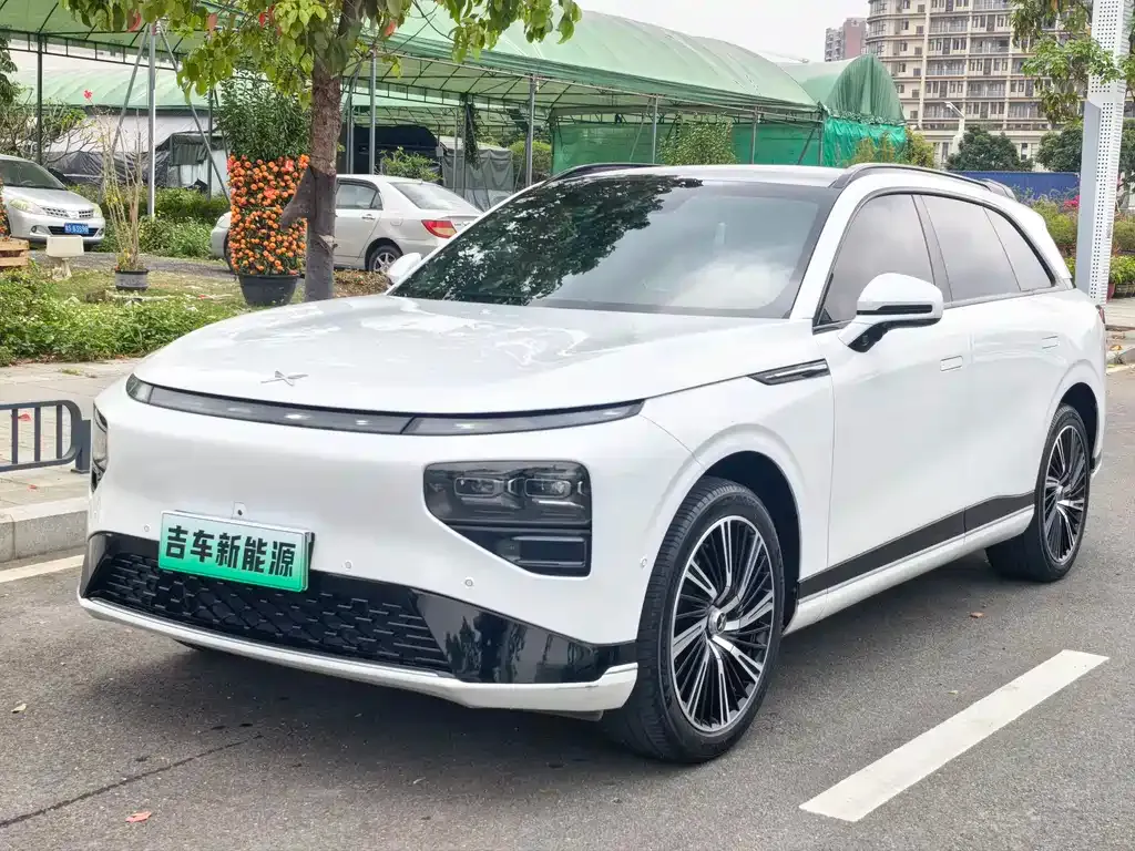 XPeng G9
