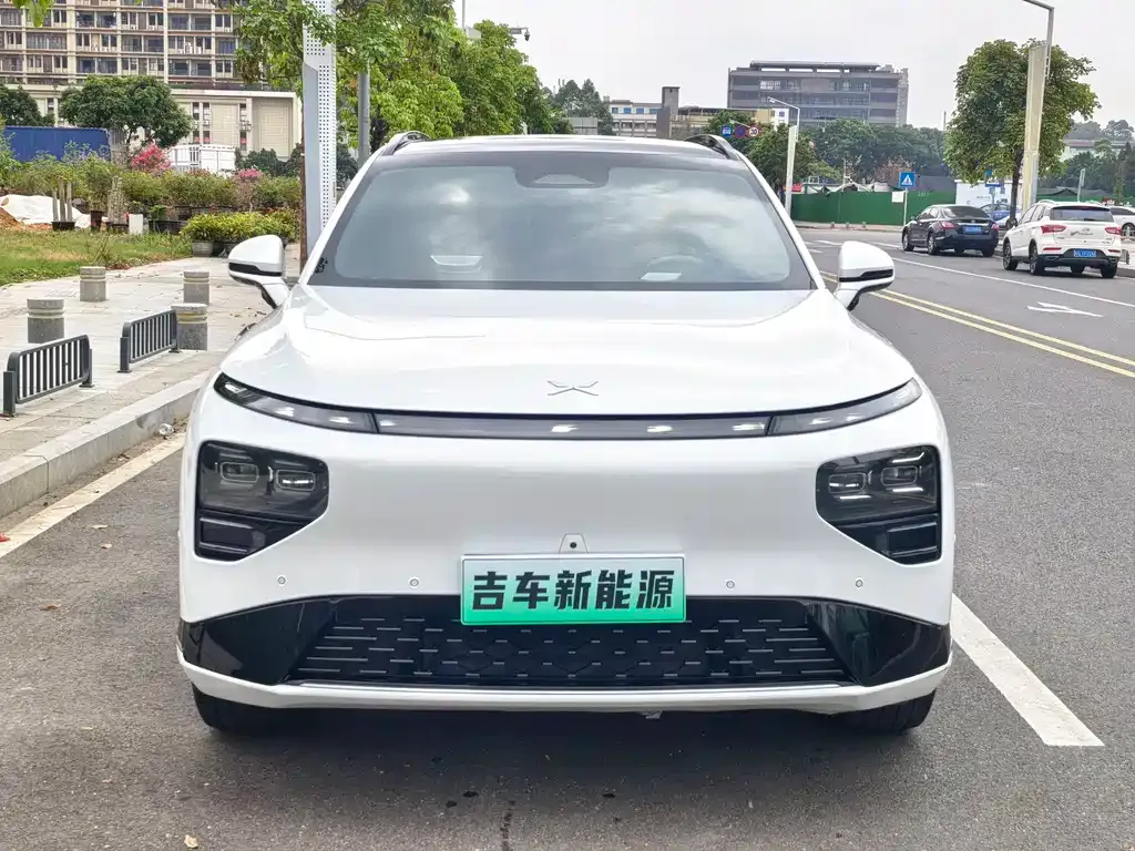 XPeng G9 2023 из CN, фото 3