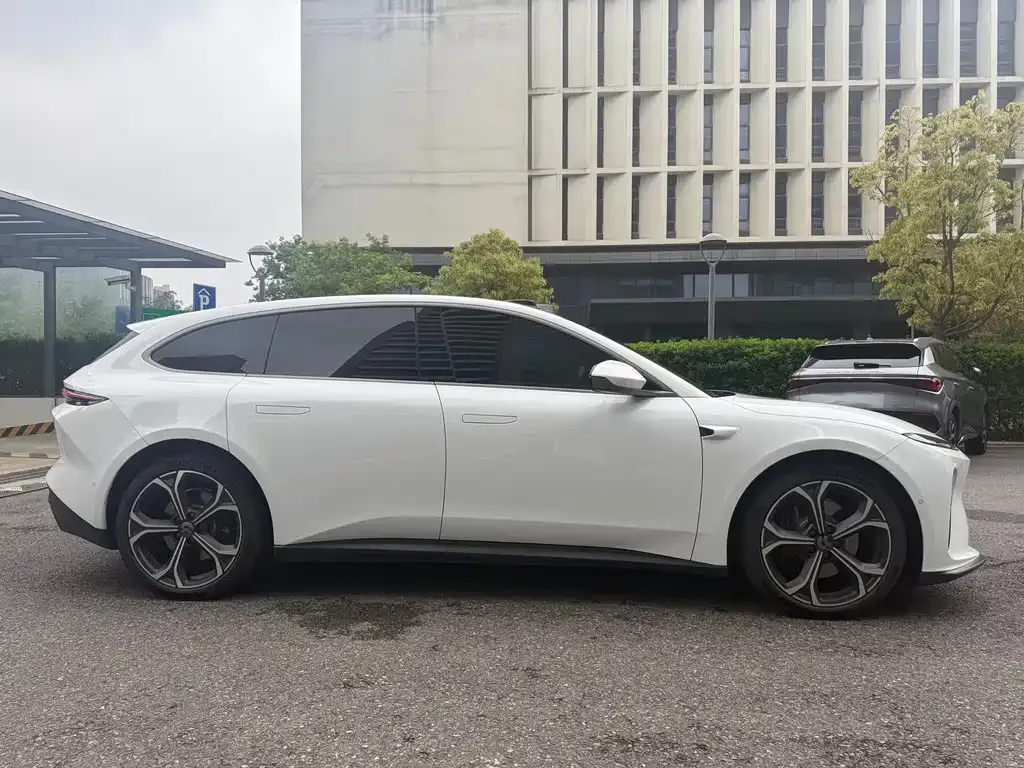 NIO ET5T 2023 из CN, фото 9
