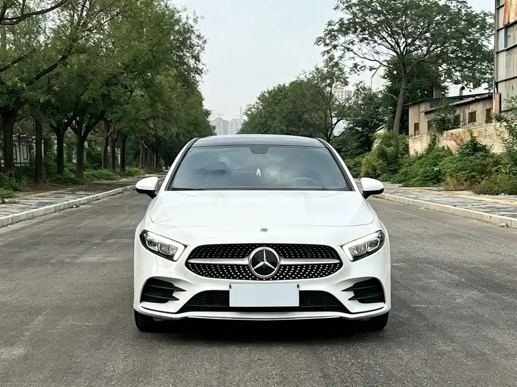Mercedes-Benz A-Class — фото 7