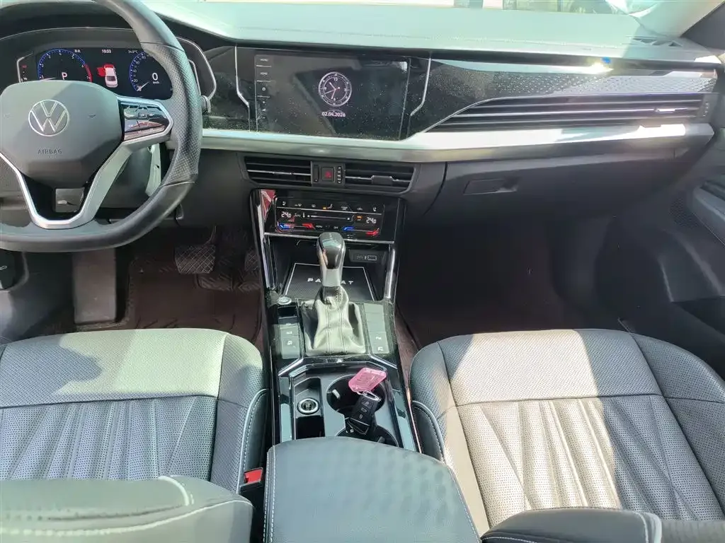 Volkswagen Passat — фото 10