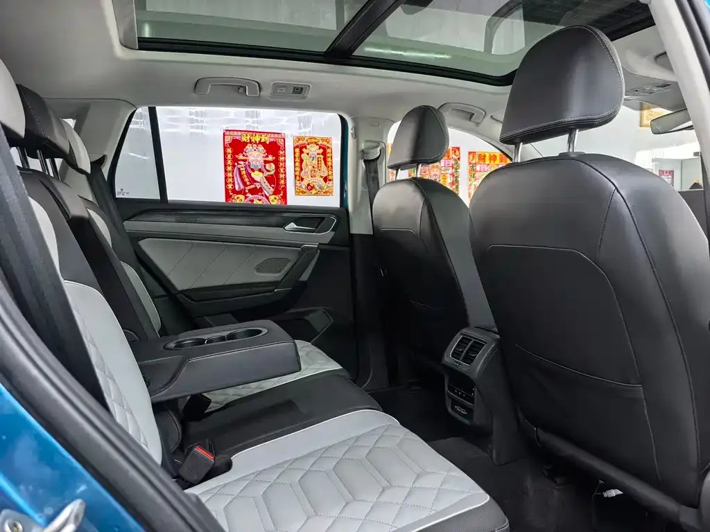 Volkswagen Tayron 2023 из CN, фото 10