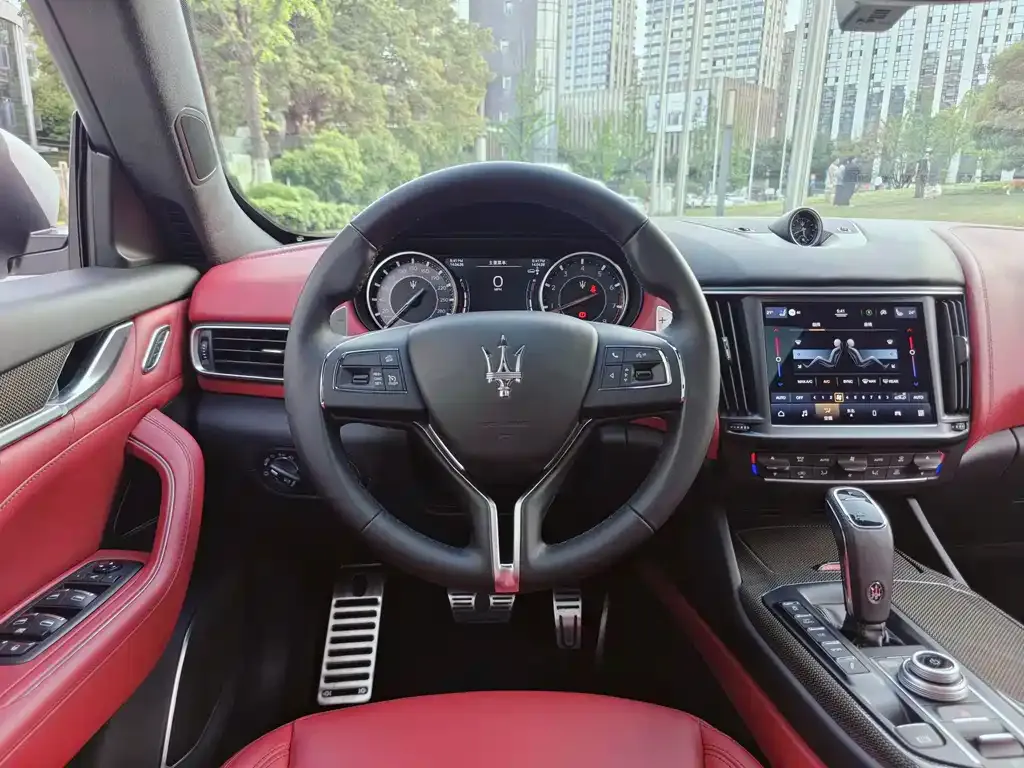 Maserati Levante 2021 из CN, фото 8