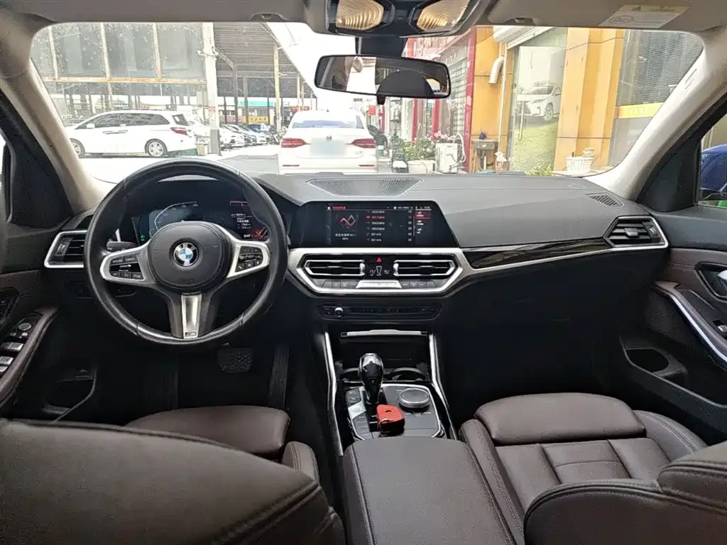 BMW 3 Series 2021 из CN, фото 3