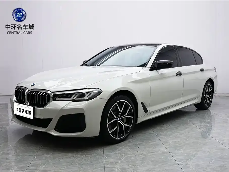 BMW 5 Series — фото 1