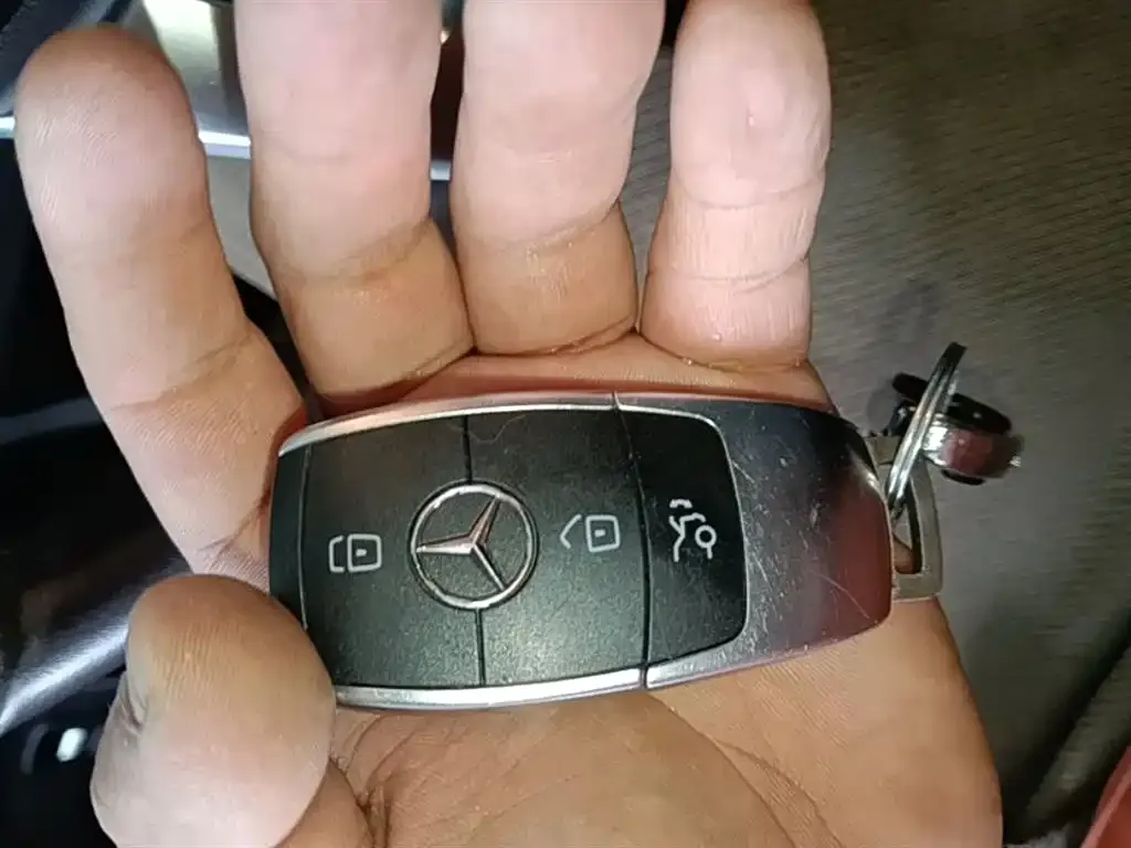 Mercedes-Benz GLC 2023 из CN, фото 7