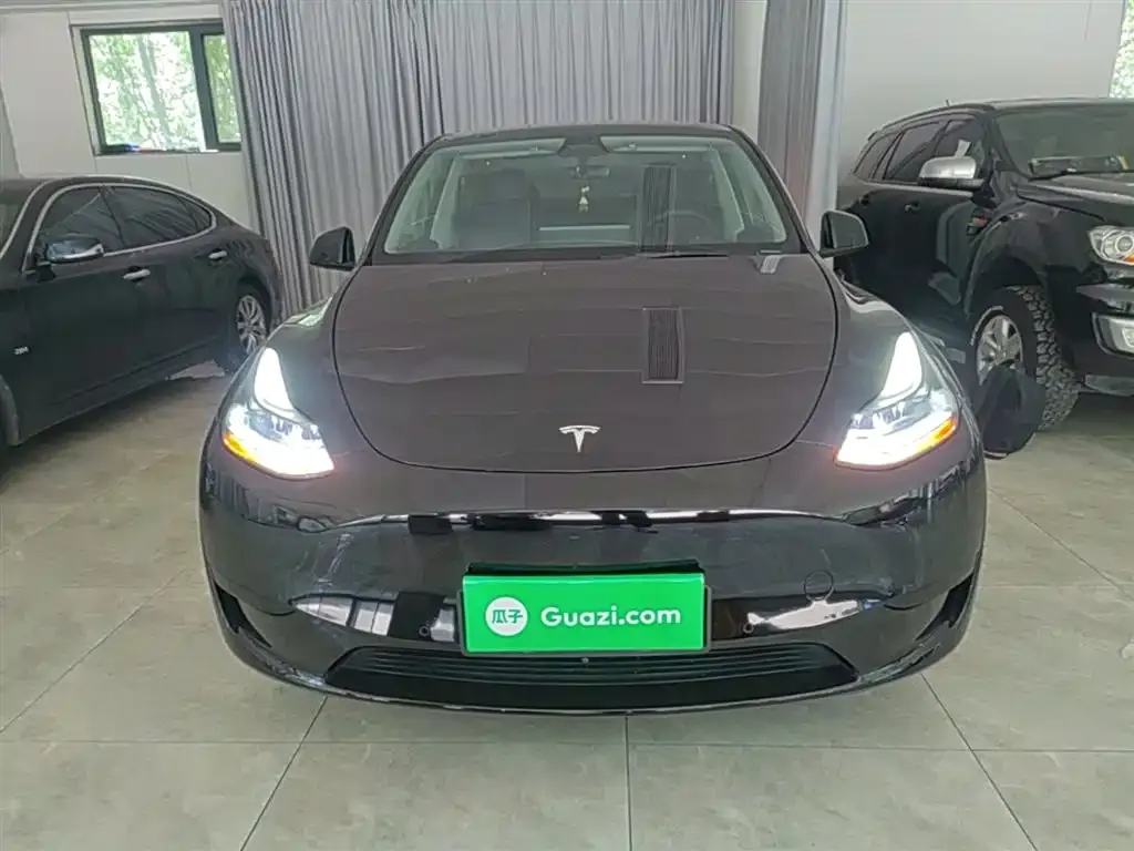 Tesla Model Y 2023 из CN, фото 10