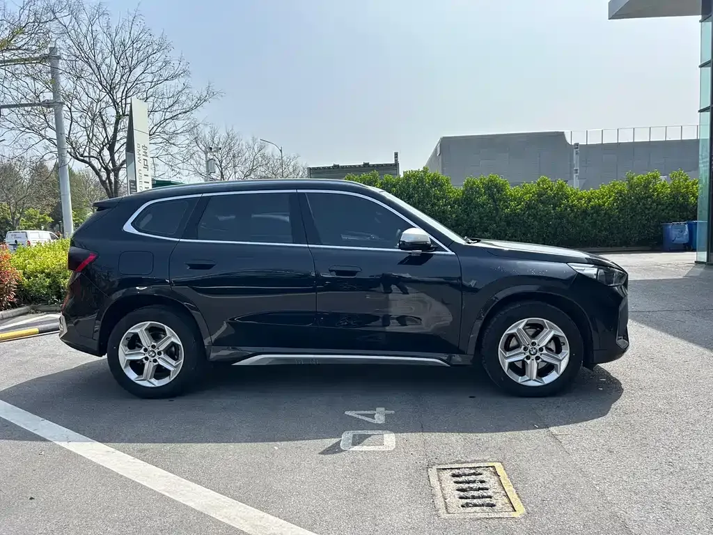 BMW X1 — фото 10